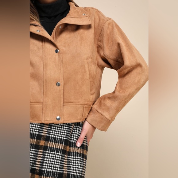 Lulu's NWT Posh Choice Tan Vegan Suede Moto Jacket - Picture 4 of 4